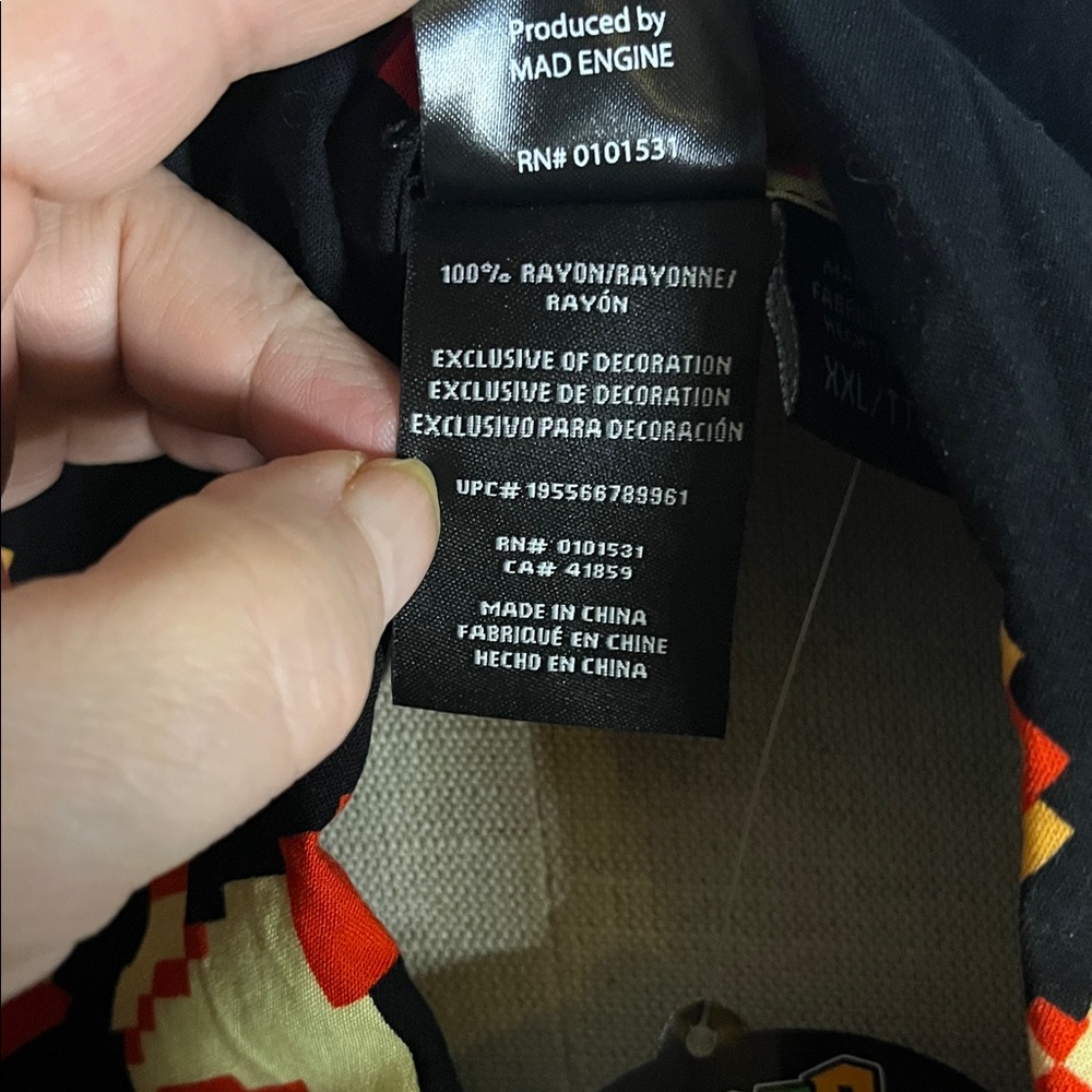 😄NWT Super Mario rayon shirt button down XXL - Picture 4 of 7